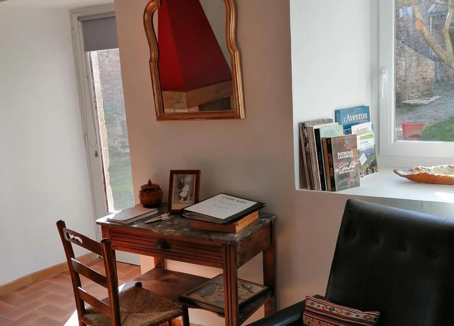 Holiday home La Maison Des Rosiers Manhac France